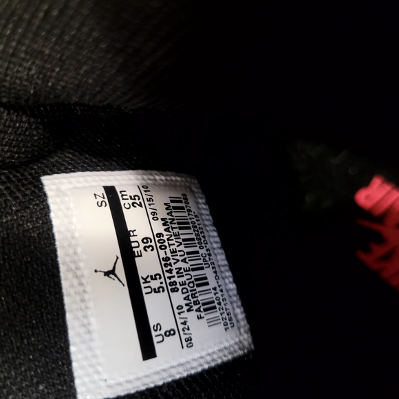 Nike Air Jordan Women's Sneakers - Black, White, and Pink - Picture 6 of 6